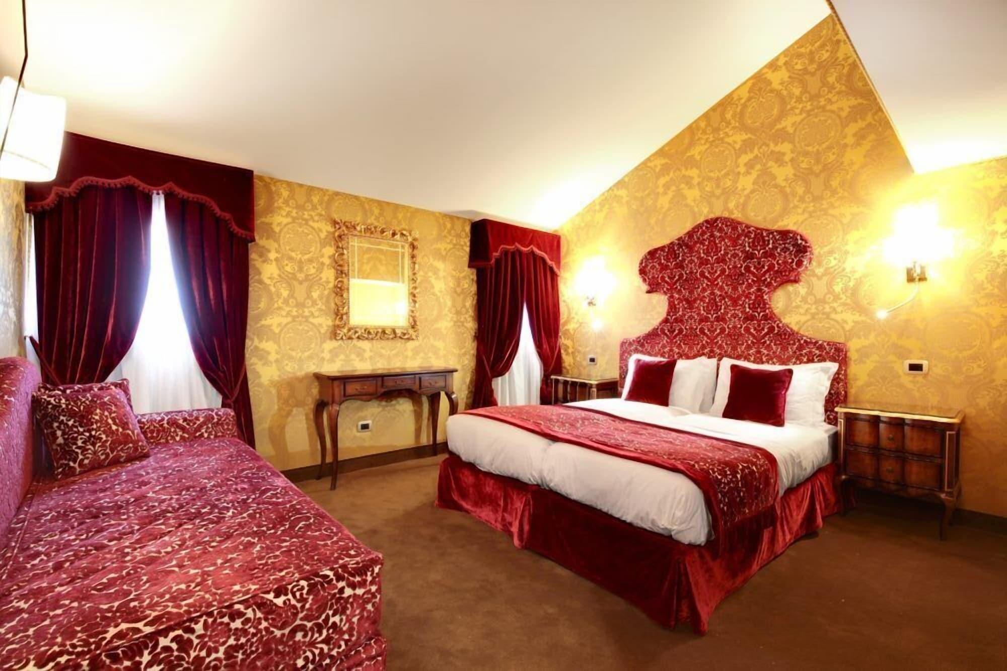Casanova Hotel Venecia